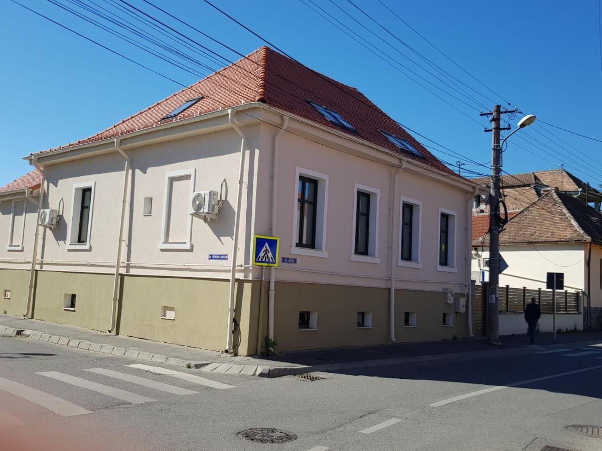 Chic Voyage Hotel Sibiu Exterior foto