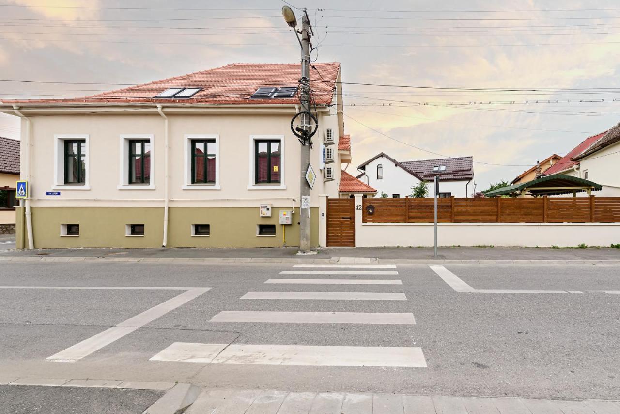 Chic Voyage Hotel Sibiu Exterior foto