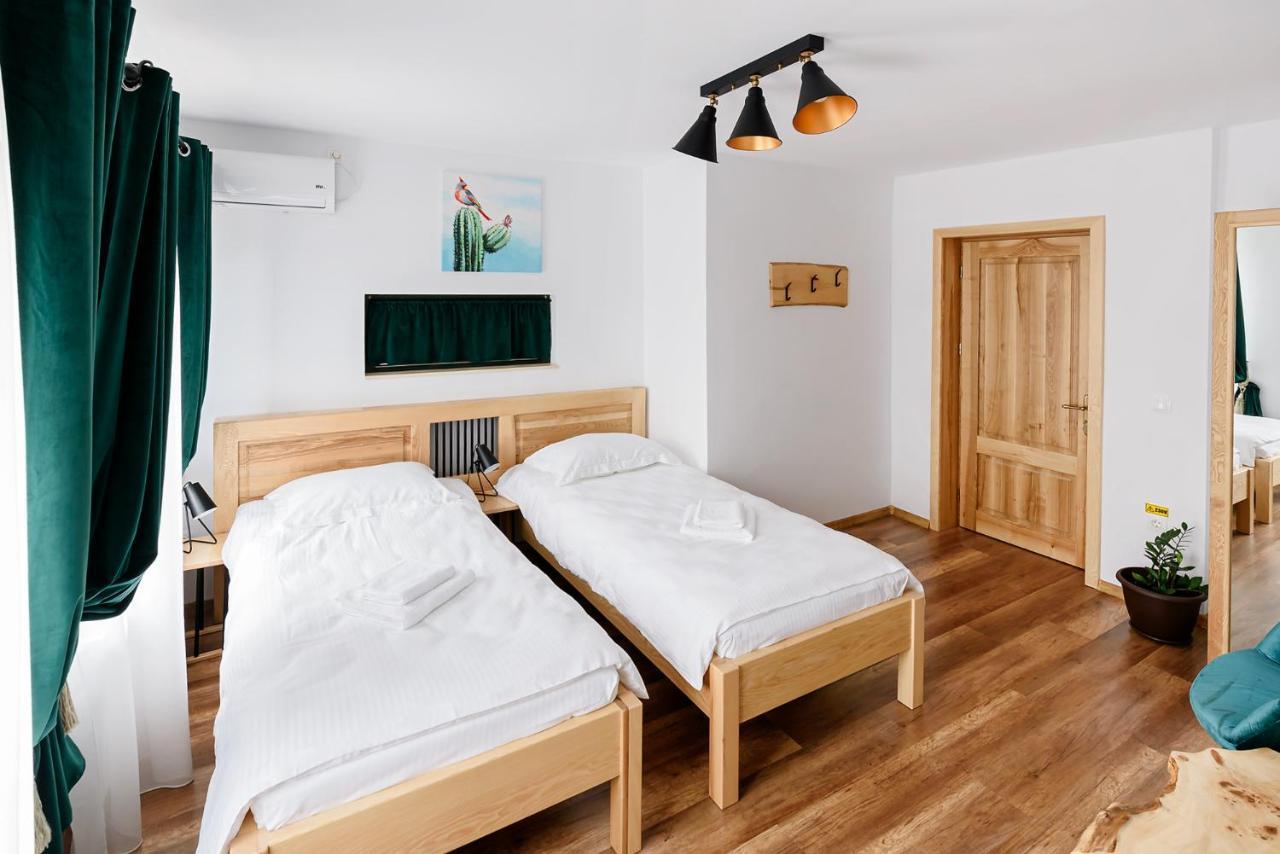 Chic Voyage Hotel Sibiu Exterior foto